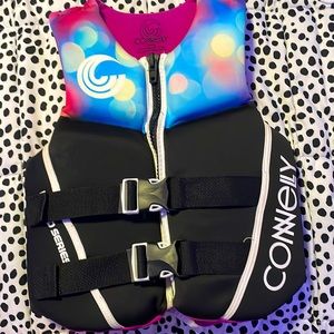 This is a life jacket. It is vary unicorns and kid like